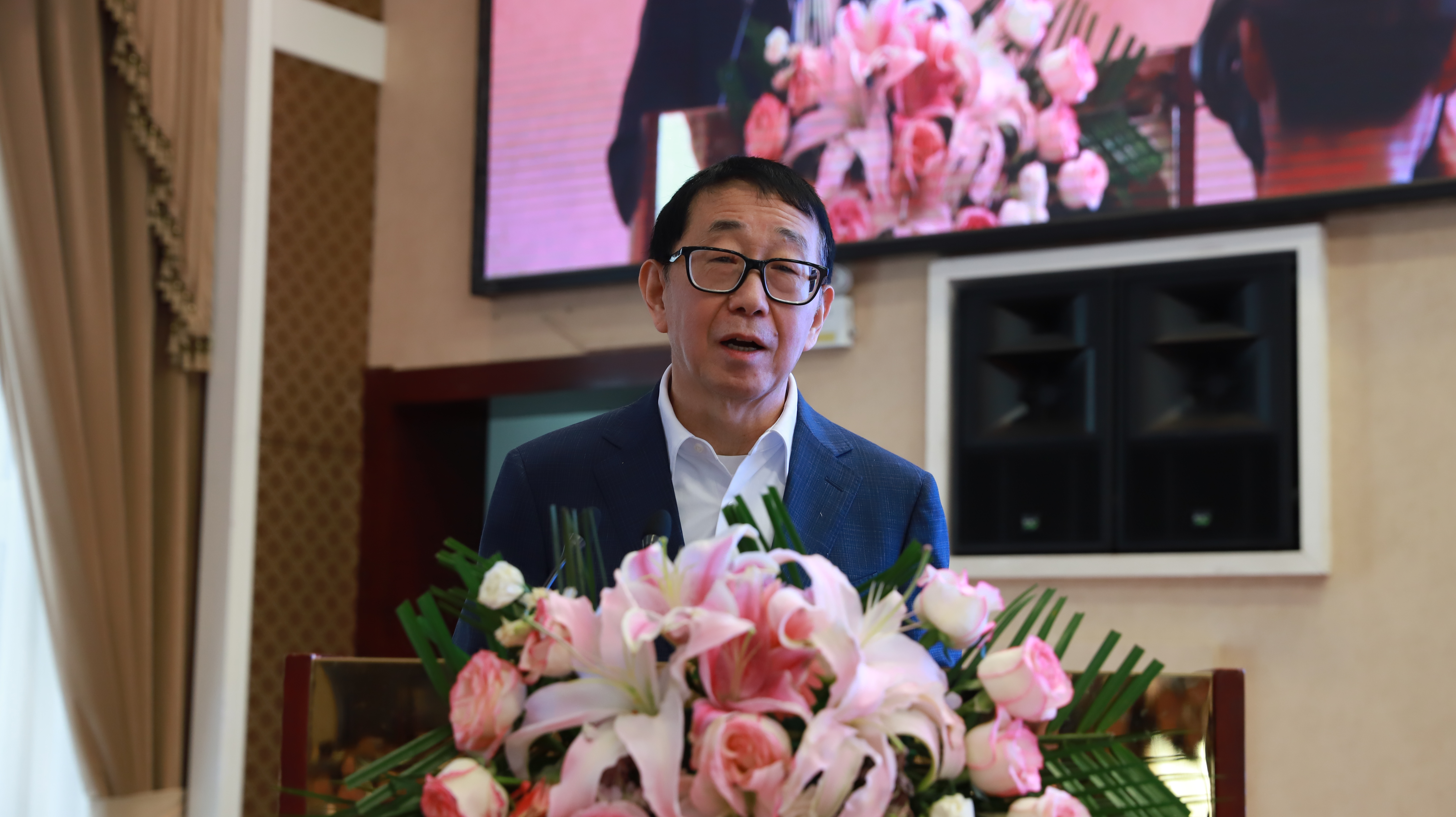 丝绸之路中药民族药产业发展学术会议·中国药学会民族药专业委员会成立大会暨新疆药学会成立60周年在乌鲁木齐举行 丝绸之路中药民族药产业发展学术会议·中国药学会民族药专业委员会成立大会暨新疆药学会成立60周年在乌鲁木齐举行